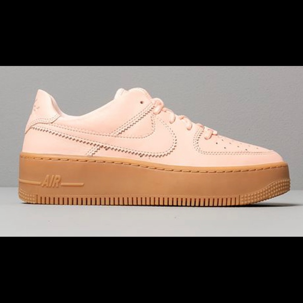 Nike W AF1 Sage Low LX Shoes